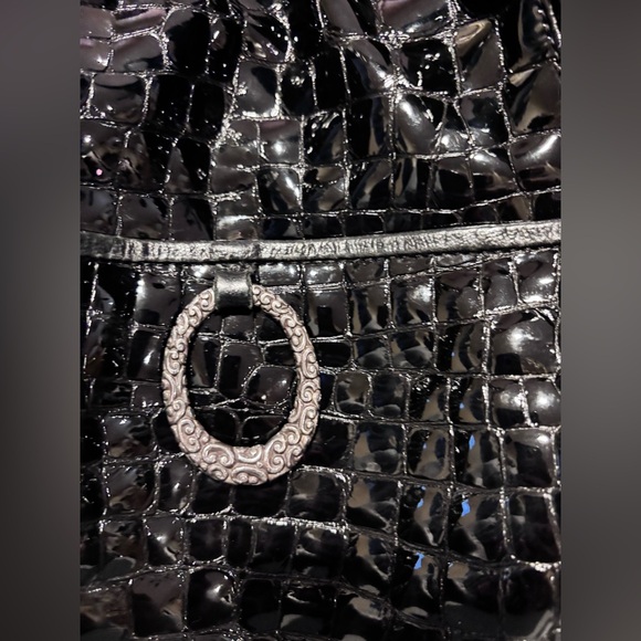 Brighton Black Leather Croc Embossed Shoulder Bag With Metal Accebts - Picture 3 of 6